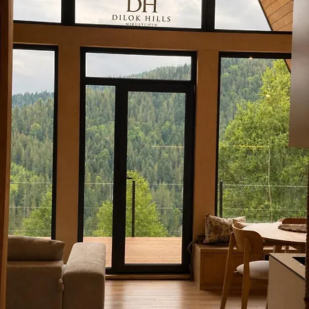 Dilok Hills Dom wakacyjny Mikuliczyn